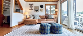 Modern Mountain Townhome with Mountain Views!