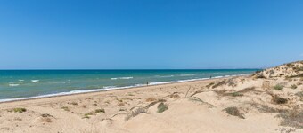 Seaside Apartment with Pool and Wi-Fi – Pets Allowed