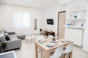 Apartment | Living area | TV - Gorgeous Apartment in Athens GTD8280-02 (Athens)