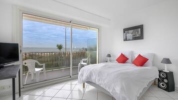 1 habitación, tabla de planchar con plancha y wifi gratis