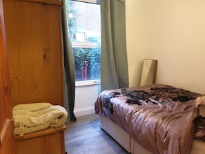 Apartemen | 2 kamar tidur, Wi-Fi gratis, dan seprai linen