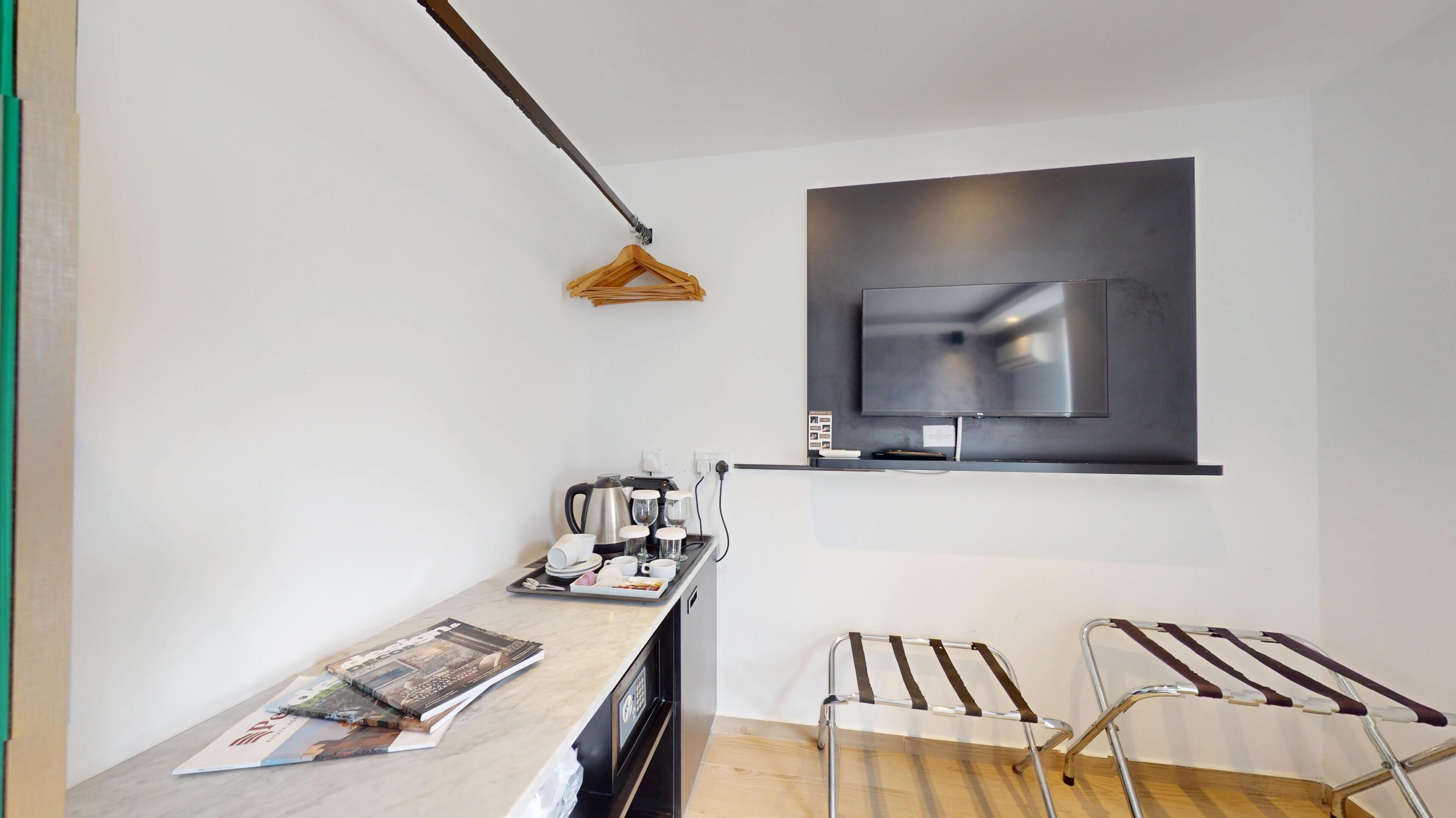 Twin Room with Private Bathroom | Blackout drapes, soundproofing, iron/ironing board, free WiFi