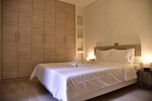 2 bedrooms, free WiFi - Piraeus Class Apt GTD8324 (Piraeus)