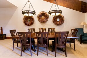 Suite, 1 kamar tidur | Dapur pribadi | Mesin pembuat kopi/teh