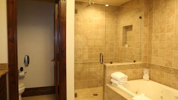 Suite, 2 soverom | Bad