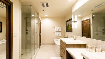 Suite, 2 Schlafzimmer | Badezimmer