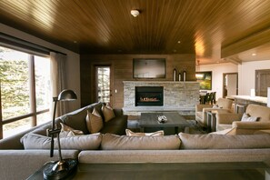 Suite, 2 Schlafzimmer | Wohnzimmer