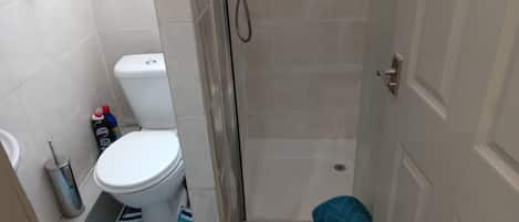Apartment | Bathroom