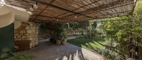 شرفة/رواق