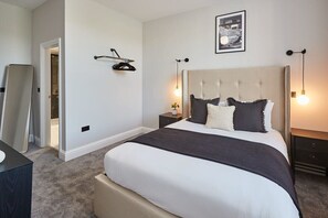 7 habitaciones, wifi y ropa de cama 