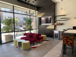 Lobby - Best Western Plus Brooklyn-Prospect Park (Brooklyn)