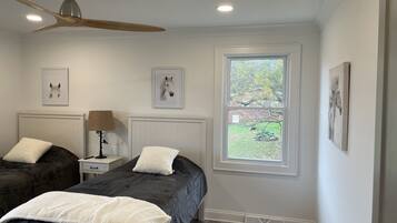 3 chambres, fer et planche à repasser, Wi-Fi, literie fournie