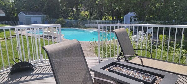 Property grounds - Seneca Riverfront Spa! Hot tub, Pool + Sauna.  Deep Water Docks and boat launch! (Baldwinsville)