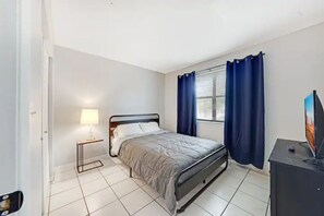 2 bedrooms, iron/ironing board, free WiFi, bed sheets