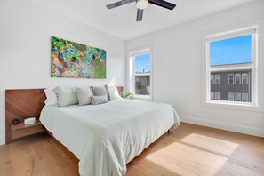 3 camere, una scrivania, ferro/asse da stiro, Wi-Fi