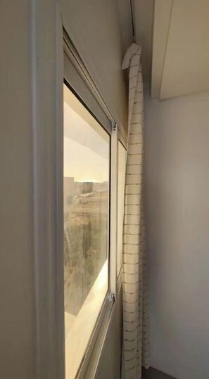 Interior - Roof top bedroom With privete kitchen n bath (Awrir)