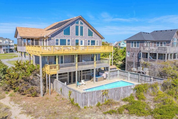Exterior - Oceanfront Dog Friendly w/ Saltwater Pool, Hot Tub, Sauna, Private Beach Access (Salvo)