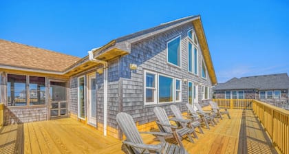 Oceanfront Dog Friendly w/ Saltwater Pool, Hot Tub, Sauna, Private Beach Access
