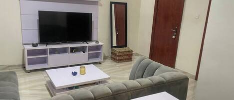 Smart TV, Netflix, streaming services