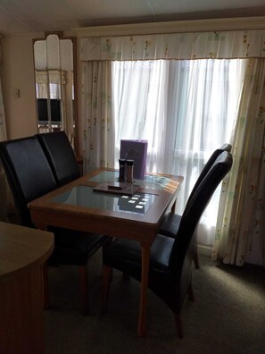 Apartment | Private kitchen | Fridge, microwave, oven, stovetop - Captivating 2-bed 6 Berth Caravan in Ingoldmells (Skegness)