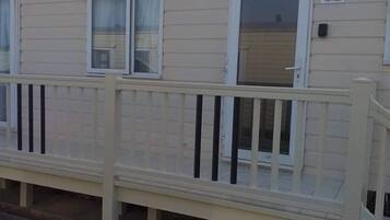 Cabin | Ngoại thất