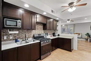 Private kitchen - Cloud 9 in central El Paso (El Paso)