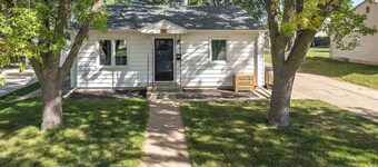 The Cottage | Sleeps 6 | Off I-229 | Dog Friendly