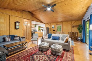 TV, fireplace, offices - River Cabin w/ Hot Tub, Screened Porch & Fire Pit (Great Cacapon)