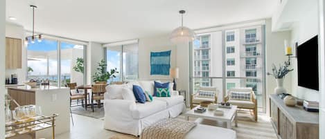 Téléviseur connecté de 55 po avec télévision numérique, téléviseur