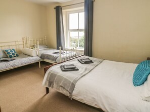4 bedrooms, individually decorated, individually furnished, free WiFi - Coars Farm (Skipton)