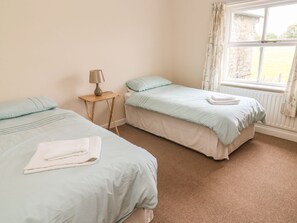 4 bedrooms, individually decorated, individually furnished, free WiFi