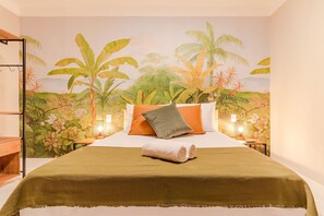 1 camera, ferro/asse da stiro, accesso a Internet, lenzuola