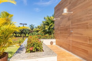 Imagen sin descripción, 4 de 44, botón