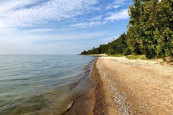 In Strandnähe, Liegestühle, Strandtücher