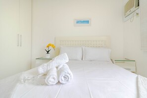 3 chambres, fer et planche à repasser, accès à Internet, literie fournie