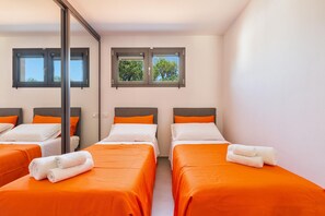 2 chambres, accès à Internet, literie fournie