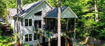 Stepping Stone Cove :: Lakefront 4br, 2.5ba