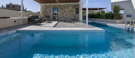 Piscine extérieure