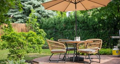 Sweet reTreat, Perfect Location