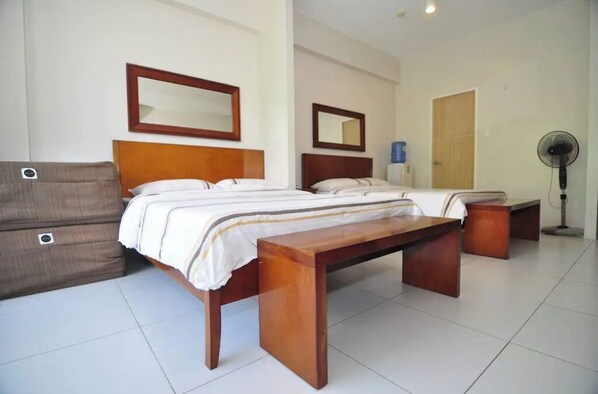 1 bedroom, WiFi, bed sheets