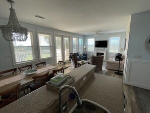 Smart TV, fireplace, table football, ping pong