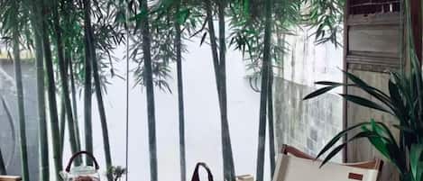 내부