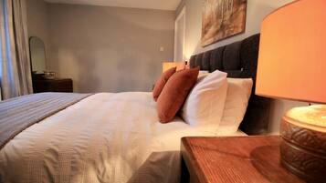 Family Room (Room 1) | Bed sheets