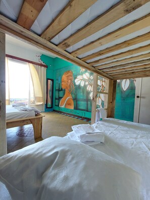 Design-Vierbettzimmer