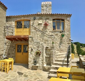 Exterior - SARI KEÇİ TAŞ OTEL (Gökçeada)