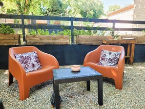 Chambre Double Standard | Terrasse/Patio