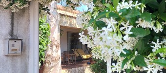 Portion of a villa within walking distance of Mondello.