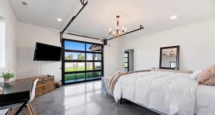 La Bella Vita (The Beautiful Life) 5+ Bedrooms