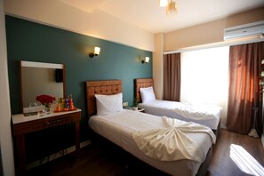 Egyptian cotton sheets, premium bedding, down comforters - Senyor Garden Hotel (Istanbul)