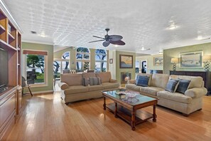 Photo non classée, 4 sur 48, bouton